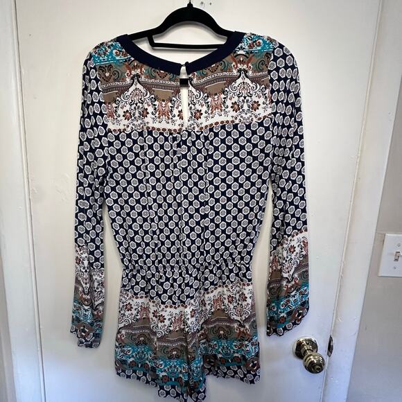 Altar’d state long sleeve all over print rayon romper size small - Picture 7 of 10